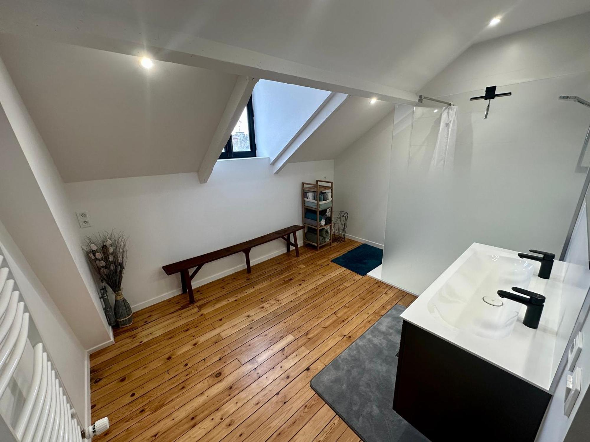 Appartement 160M2 - 2E Etage Maison De Maitre Beaupreau-en-Mauges Luaran gambar