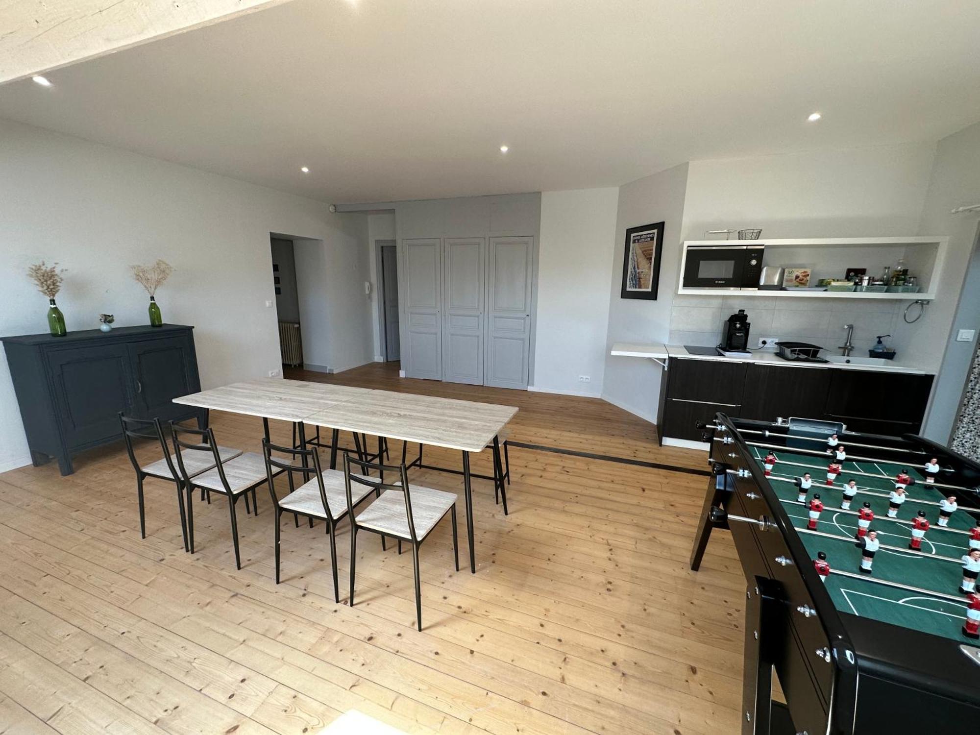 Appartement 160M2 - 2E Etage Maison De Maitre Beaupreau-en-Mauges Luaran gambar